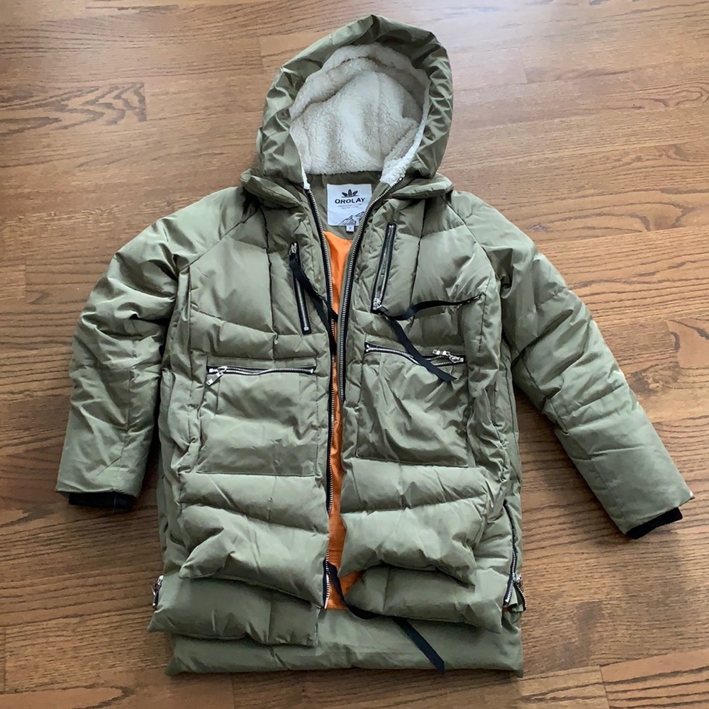 - Orlolay winter coat size small-  one of Oprah’s favorite things